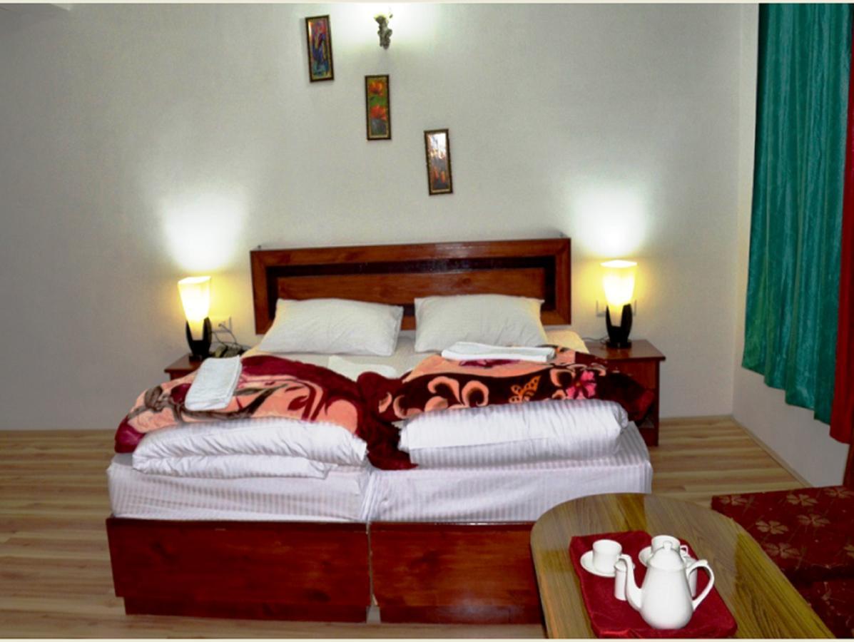 Tih Hotel Antelope Tm Лех Екстер'єр фото